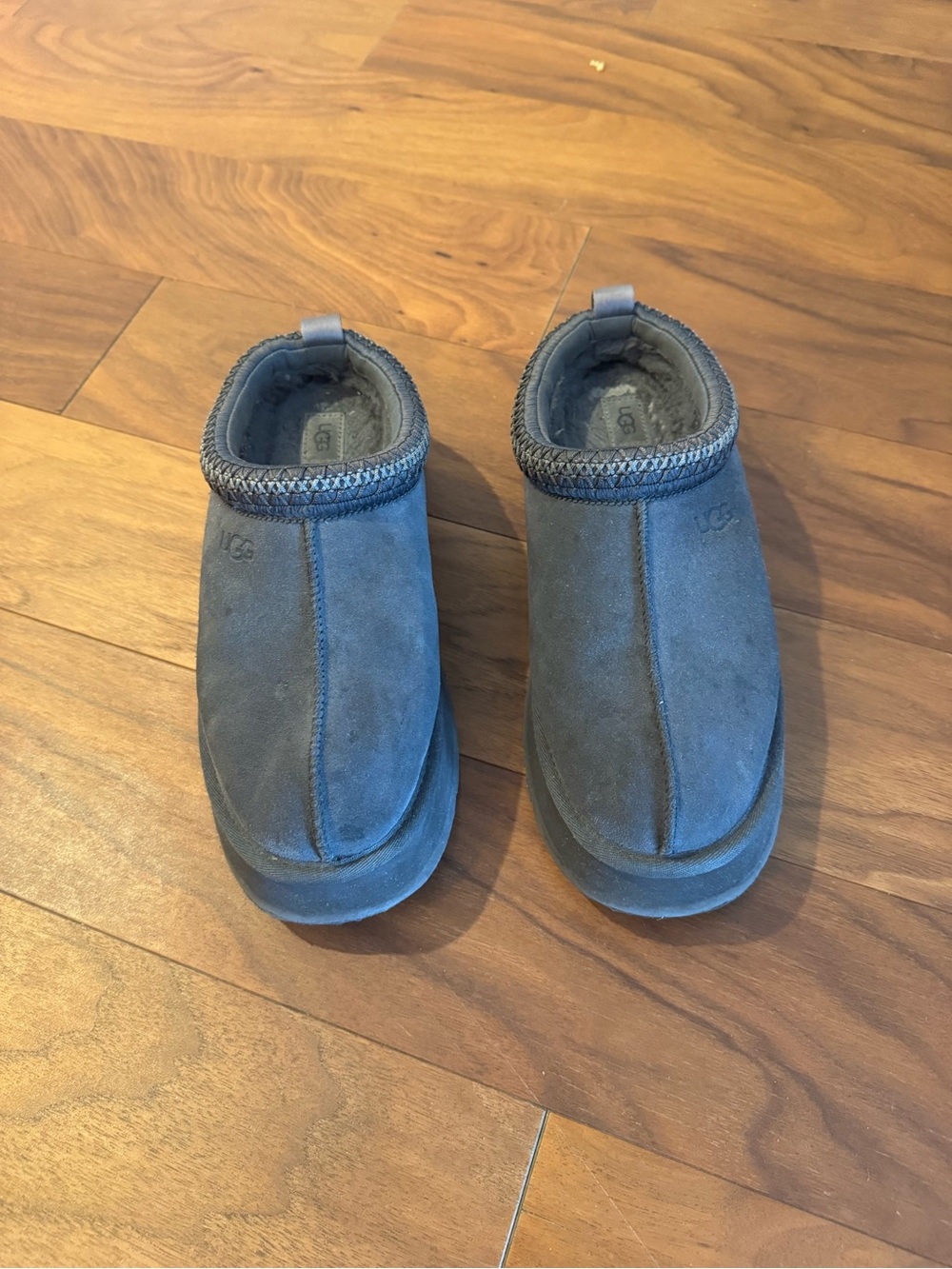UGG Tazz II platform flat mules